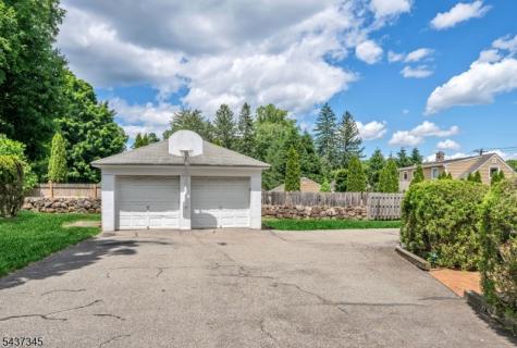 457 Russell Avenue Wyckoff NJ 07481