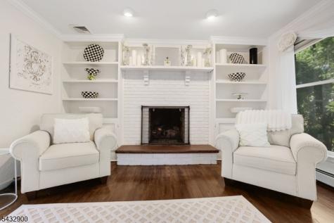 6 Kristen Court Wayne NJ 07470