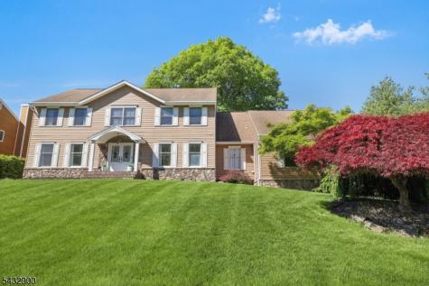 6 Kristen Court Wayne NJ 07470