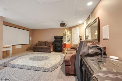 6 Kristen Court Wayne NJ 07470