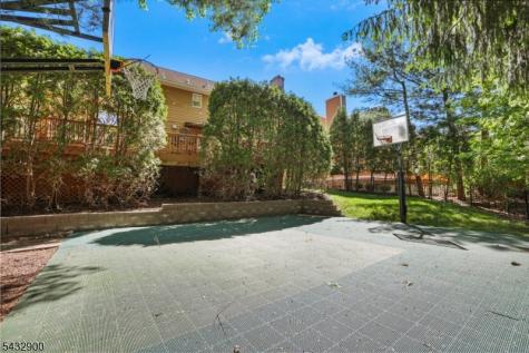 6 Kristen Court Wayne NJ 07470