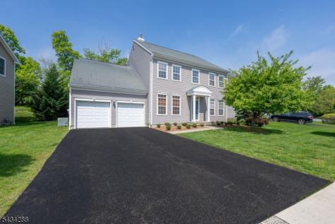 16 Landau Road Bernards NJ 07920