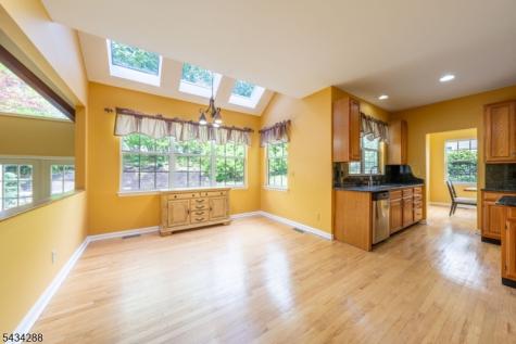 16 Landau Road Bernards NJ 07920