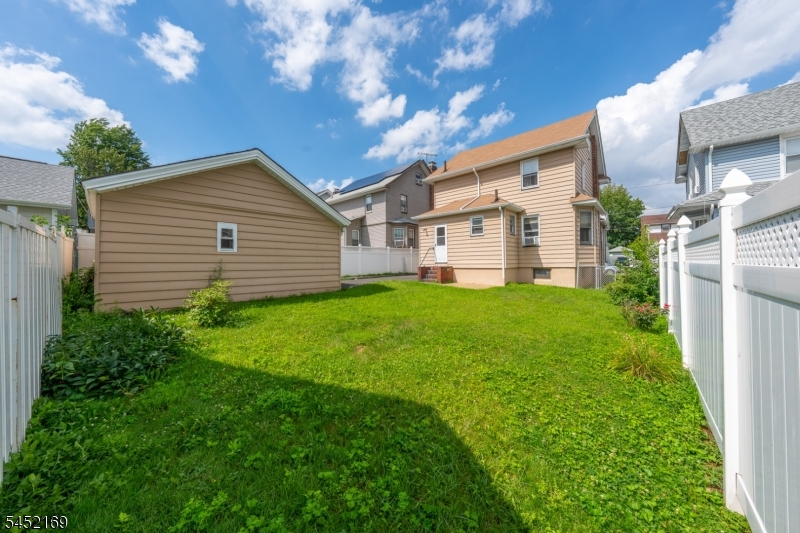 710 Bailey Avenue Elizabeth NJ 07208
