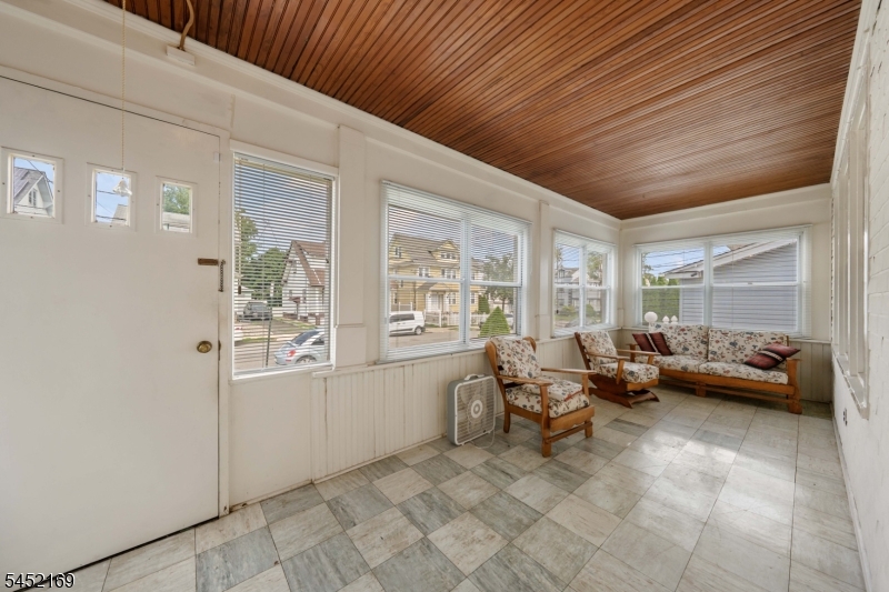 710 Bailey Avenue Elizabeth NJ 07208