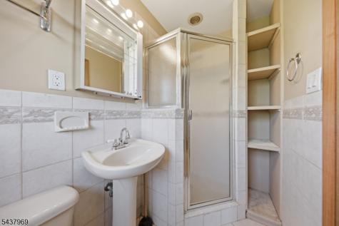 11 Koclas Drive Netcong NJ 07857