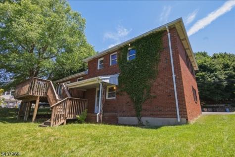 11 Koclas Drive Netcong NJ 07857