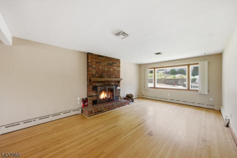 11 Koclas Drive Netcong NJ 07857