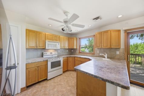 11 Koclas Drive Netcong NJ 07857