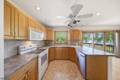 11 Koclas Drive Netcong NJ 07857