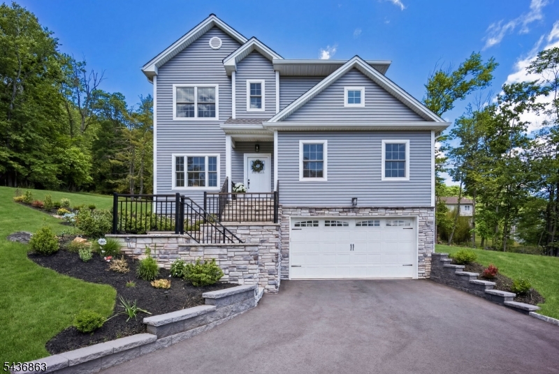 518 Cardinal Lane Green Brook NJ 08812