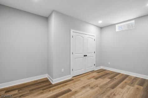 518 Cardinal Lane Green Brook NJ 08812
