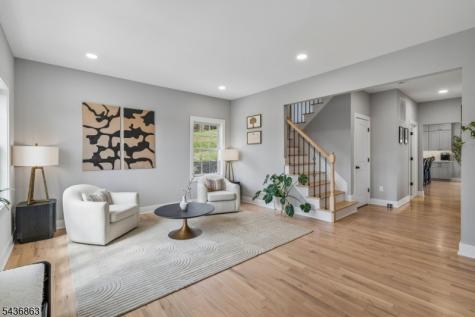 518 Cardinal Lane Green Brook NJ 08812