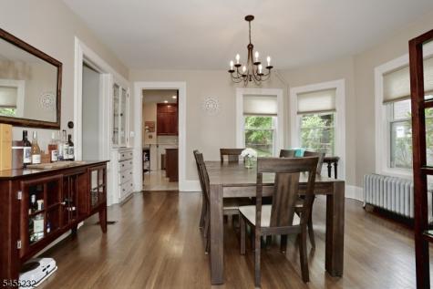 142 Wyckoff Waldwick NJ 07463