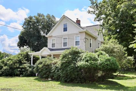 142 Wyckoff Waldwick NJ 07463