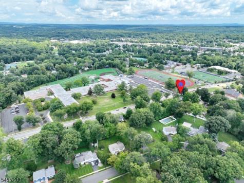 142 Wyckoff Waldwick NJ 07463