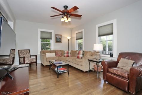 142 Wyckoff Waldwick NJ 07463