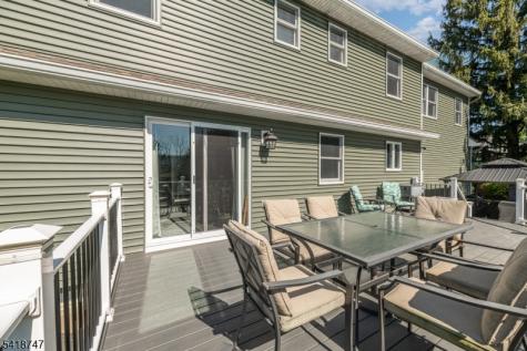 8 East Gate Drive Vernon NJ 07418