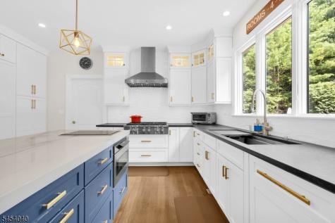41 Wellington Drive Washington NJ 07853