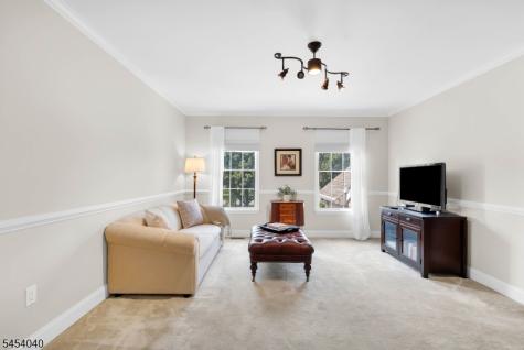 41 Wellington Drive Washington NJ 07853