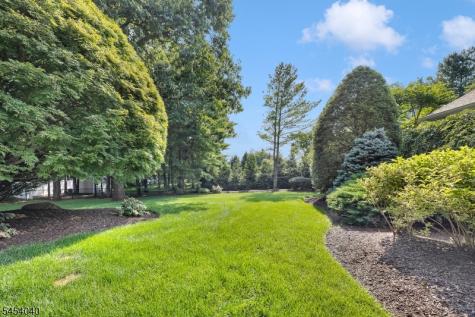41 Wellington Drive Washington NJ 07853