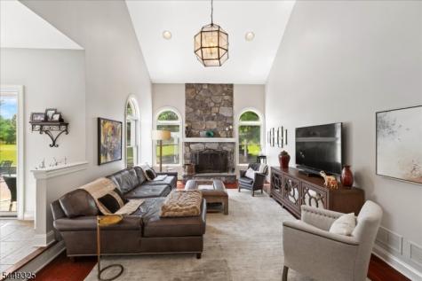 2 Scenic Hills Court Montgomery NJ 08502