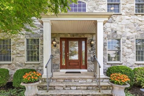 2 Scenic Hills Court Montgomery NJ 08502