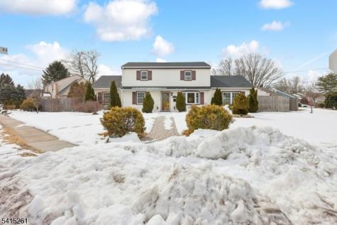 32 Glenville Road Edison NJ 08817