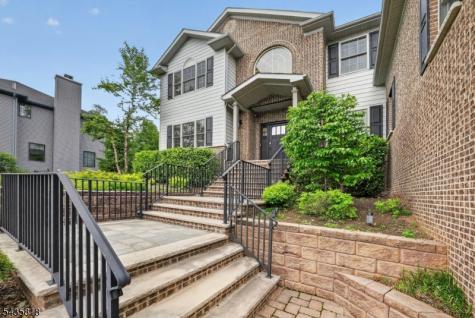 74 Haggerty Drive West Orange NJ 07052