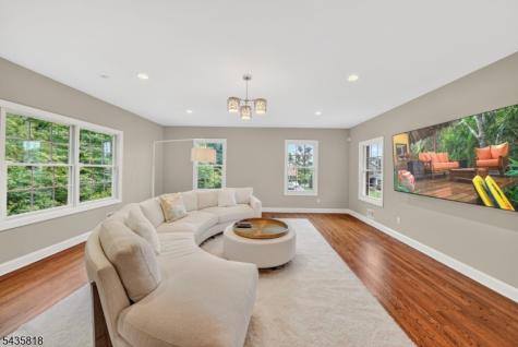 74 Haggerty Drive West Orange NJ 07052