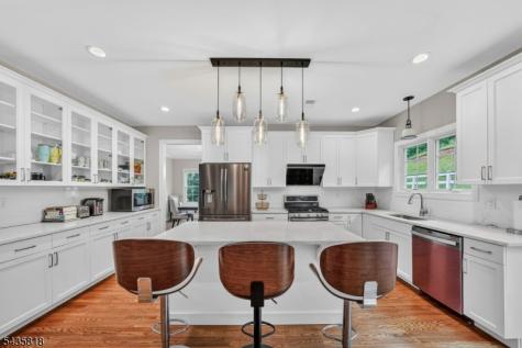 74 Haggerty Drive West Orange NJ 07052
