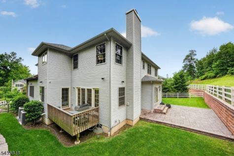 74 Haggerty Drive West Orange NJ 07052