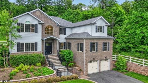 74 Haggerty Drive West Orange NJ 07052