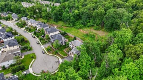 74 Haggerty Drive West Orange NJ 07052