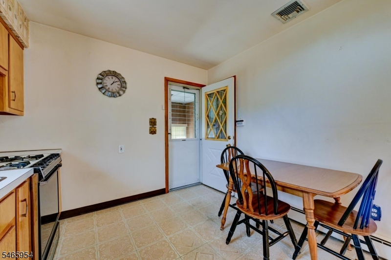 129 Irvington Avenue Franklin NJ 08873