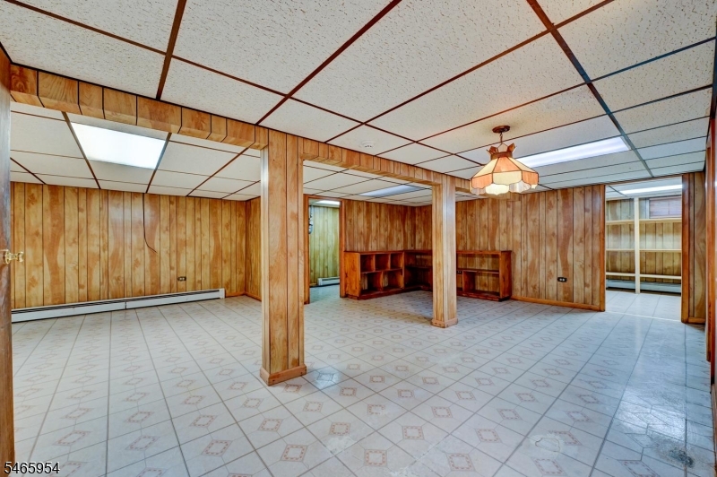 129 Irvington Avenue Franklin NJ 08873