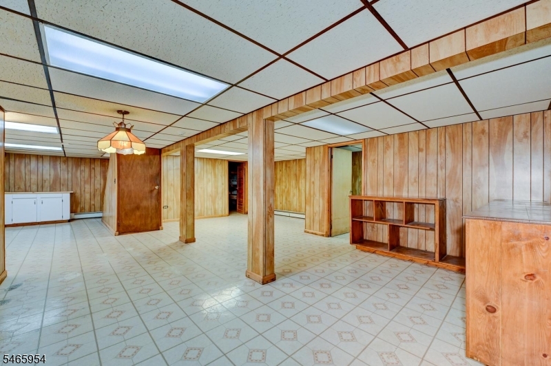 129 Irvington Avenue Franklin NJ 08873