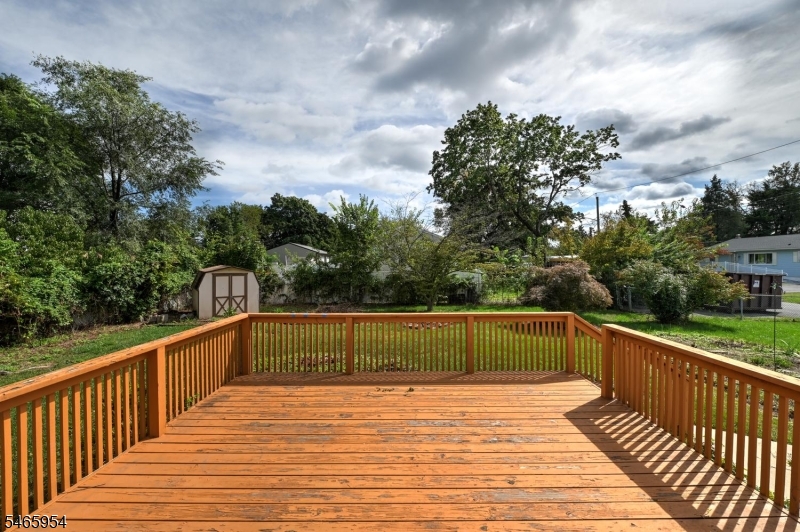 129 Irvington Avenue Franklin NJ 08873
