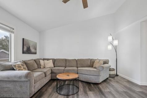 335 Coolidge Drive Kenilworth NJ 07033
