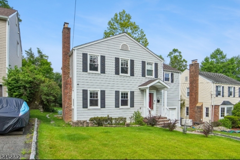 47 W Lawn Road Livingston NJ 07039