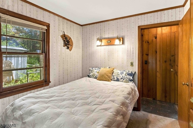 12 Knollwood Place Hopatcong NJ 07821