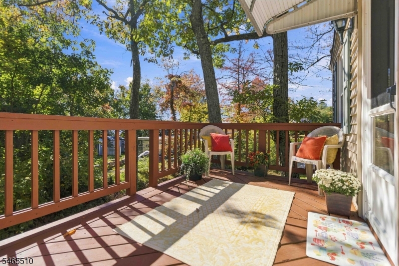 12 Knollwood Place Hopatcong NJ 07821