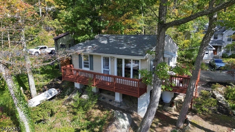 12 Knollwood Place Hopatcong NJ 07821