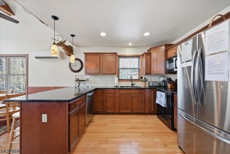12 Lupine Pennsylvania NJ 18624