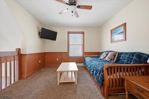 12 Lupine Pennsylvania NJ 18624