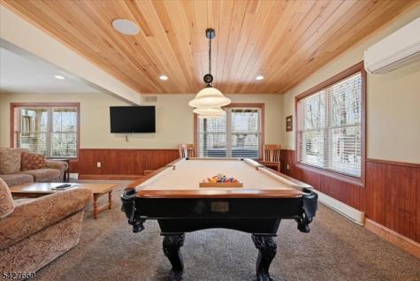 12 Lupine Pennsylvania NJ 18624