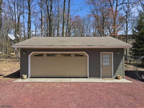 12 Lupine Pennsylvania NJ 18624