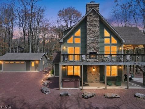 12 Lupine Pennsylvania NJ 18624