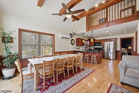 12 Lupine Pennsylvania NJ 18624
