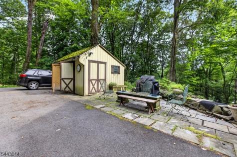 1 Hillside Avenue Liberty NJ 07823